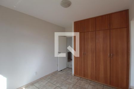 Quarto 1 de casa de condomínio à venda com 3 quartos, 197m² em Vila Cloris, Belo Horizonte