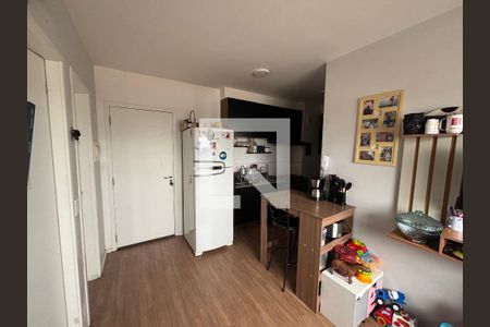 Sala de apartamento para alugar com 2 quartos, 34m² em Vila Pierina, São Paulo