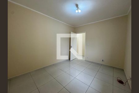 Quarto 2 de casa à venda com 3 quartos, 214m² em Umuarama, Osasco