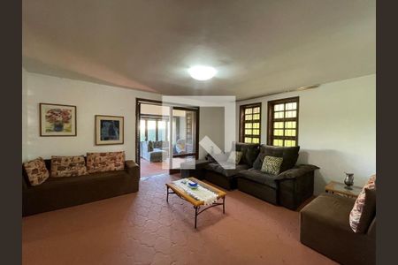 Casa para alugar com 5 quartos, 250m² em Jardim Mauá, Novo Hamburgo