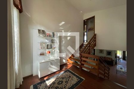 Casa para alugar com 5 quartos, 250m² em Jardim Mauá, Novo Hamburgo
