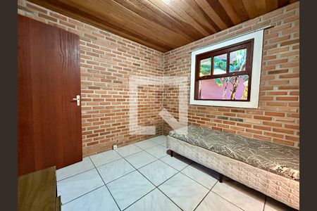 Quarto 1 de apartamento para alugar com 2 quartos, 36m² em São João do Rio Vermelho, Florianópolis
