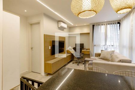Foto 08 de casa de condomínio à venda com 2 quartos, 138m² em Real Parque, São Paulo