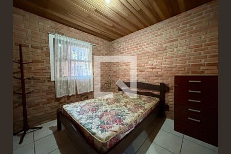 Quarto 1 de apartamento para alugar com 2 quartos, 36m² em São João do Rio Vermelho, Florianópolis