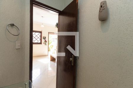 Lavabo de casa de condomínio para alugar com 3 quartos, 120m² em Vila Santos, São Paulo