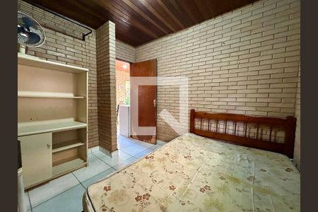 Quarto 1 de apartamento para alugar com 2 quartos, 36m² em São João do Rio Vermelho, Florianópolis