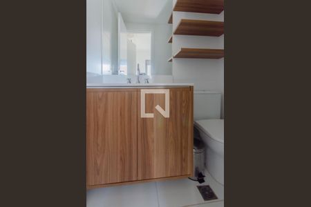 Banheiro de apartamento para alugar com 1 quarto, 44m² em Vila Mariana, São Paulo