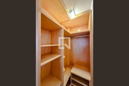 Quarto  de kitnet/studio à venda com 1 quarto, 42m² em Cambuci, São Paulo