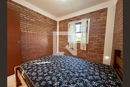 Quarto 1 de apartamento para alugar com 2 quartos, 36m² em São João do Rio Vermelho, Florianópolis