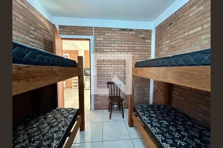 Quarto 2 de apartamento para alugar com 2 quartos, 36m² em São João do Rio Vermelho, Florianópolis