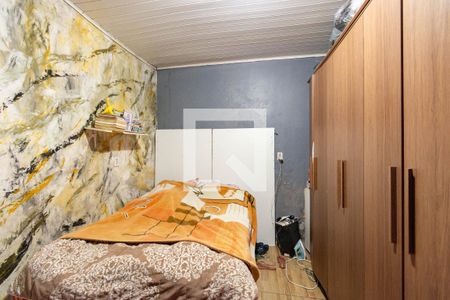 Casa à venda com 2 quartos, 150m² em Guajuviras, Canoas