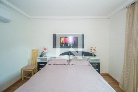 Casa para alugar com 4 quartos, 306m² em Jardim Sulacap, Rio de Janeiro