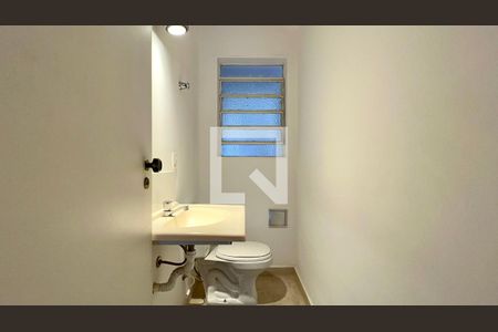 Lavabo de casa à venda com 3 quartos, 137m² em Pinheiros, São Paulo