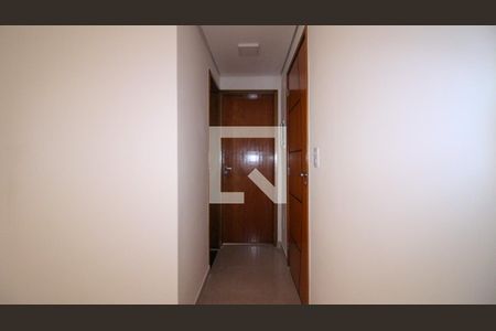 Sala/Cozinha de apartamento à venda com 1 quarto, 26m² em Quinta da Paineira, São Paulo