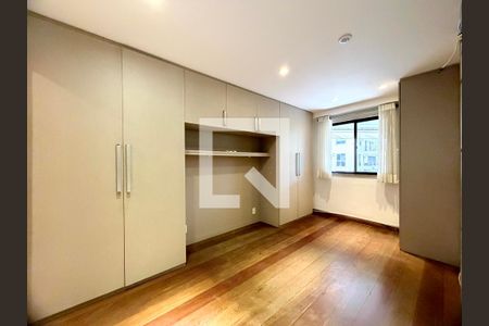 Suíte de apartamento à venda com 3 quartos, 117m² em Recreio dos Bandeirantes, Rio de Janeiro