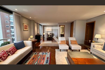 Apartamento à venda com 4 quartos, 200m² em Brooklin Novo, São Paulo