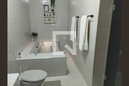 Casa à venda com 4 quartos, 180m² em Jardim Colonial, São Paulo