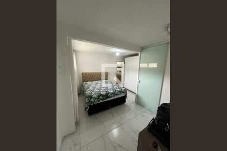 Casa à venda com 4 quartos, 150m² em Jardim Itatiaia, São Paulo