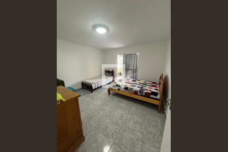 Casa à venda com 4 quartos, 150m² em Jardim Itatiaia, São Paulo