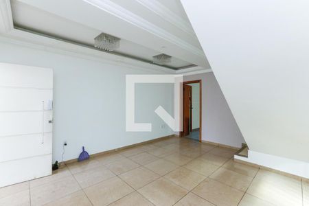 Sala de casa para alugar com 2 quartos, 275m² em Jardim Riacho das Pedras, Contagem