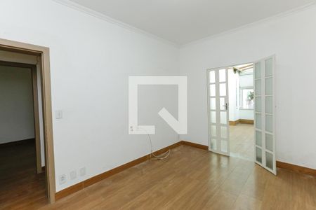 Quarto 1 de casa para alugar com 2 quartos, 275m² em Jardim Riacho das Pedras, Contagem
