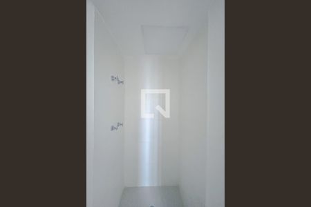 Banheiro de kitnet/studio para alugar com 1 quarto, 28m² em Vila Matilde, São Paulo
