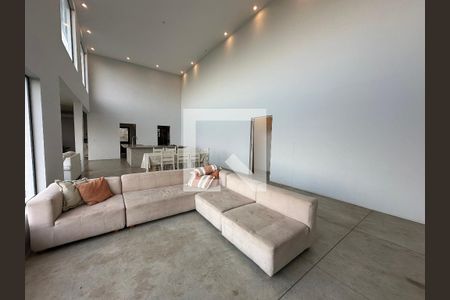 Sala de casa à venda com 3 quartos, 215m² em Parque Vila Rica, Barueri