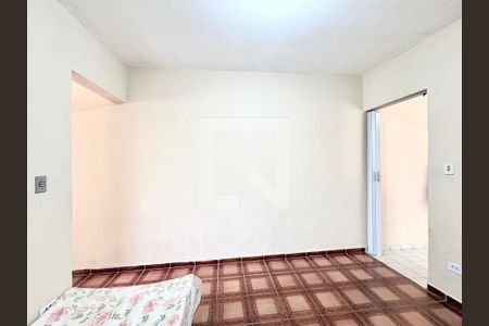 Quarto 1 de casa à venda com 2 quartos, 173m² em Vila Mangalot, São Paulo