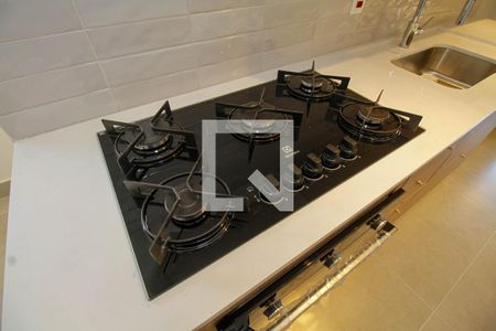 Cozinha de apartamento à venda com 2 quartos, 100m² em Pinheiros, São Paulo
