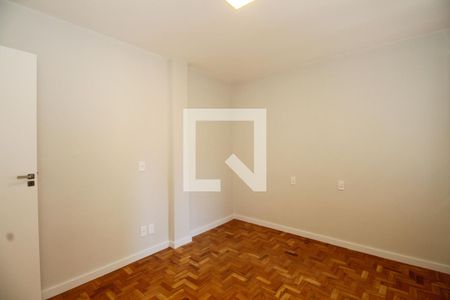 Quarto de apartamento à venda com 2 quartos, 100m² em Pinheiros, São Paulo