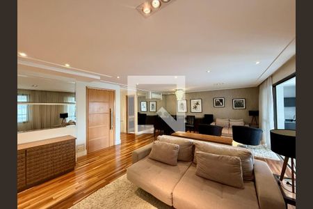 Sala  de apartamento para alugar com 3 quartos, 169m² em Vila Cruzeiro, São Paulo