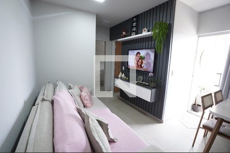 Apartamento à venda com 2 quartos, 57m² em Parque Oeste Industrial, Goiânia