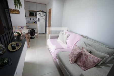 Apartamento à venda com 2 quartos, 57m² em Parque Oeste Industrial, Goiânia