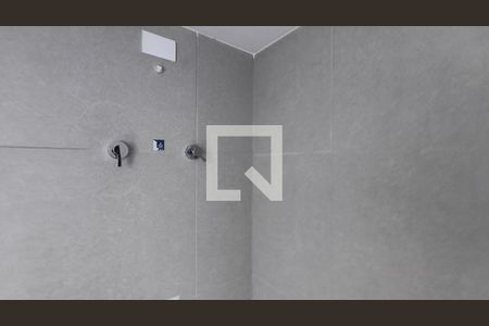 Banheiro de kitnet/studio à venda com 1 quarto, 26m² em Vila Deodoro, São Paulo