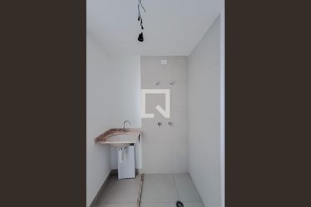 Banheiro de kitnet/studio à venda com 1 quarto, 26m² em Vila Deodoro, São Paulo