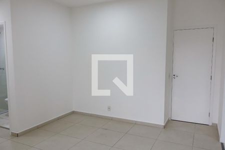 sala de apartamento para alugar com 2 quartos, 60m² em Presidente Altino, Osasco