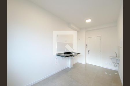Sala/Cozinha de apartamento para alugar com 1 quarto, 25m² em Pompeia, São Paulo