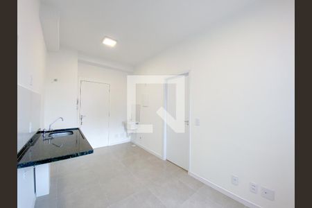 Sala/Cozinha de apartamento para alugar com 1 quarto, 25m² em Pompeia, São Paulo