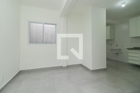 Sala de casa para alugar com 2 quartos, 60m² em Vila Nova, São Paulo
