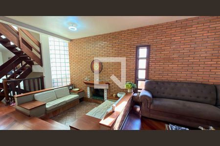 Casa à venda com 3 quartos, 345m² em Alphaville, Santana de Parnaíba