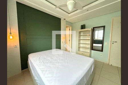 Suíte de apartamento para alugar com 2 quartos, 80m² em Itacorubi, Florianópolis