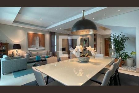 Casa à venda com 4 quartos, 411m² em Residencial Tambore III, Santana de Parnaíba