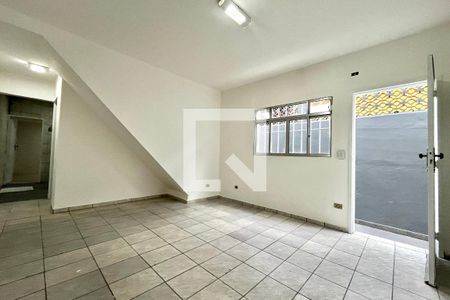 Sala de casa para alugar com 2 quartos, 80m² em Vila da Saúde, São Paulo