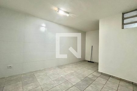 Quarto 2 de casa para alugar com 2 quartos, 80m² em Vila da Saúde, São Paulo