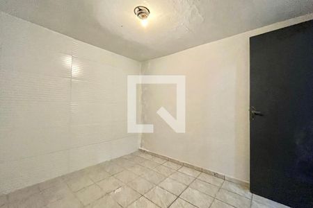 Quarto 2 de casa para alugar com 2 quartos, 80m² em Vila da Saúde, São Paulo