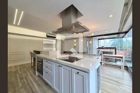 Cozinha de apartamento à venda com 2 quartos, 82m² em Vila Olímpia, São Paulo