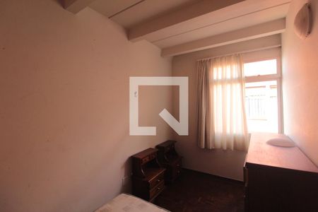 Quarto 1 de apartamento para alugar com 2 quartos, 63m² em São Francisco, Belo Horizonte