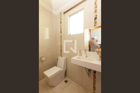 Casa à venda com 3 quartos, 240m² em Eldorado, Contagem