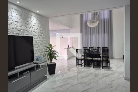 Casa à venda com 4 quartos, 316m² em Parque dos Passaros, São Bernardo do Campo