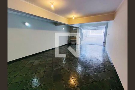 Casa à venda com 3 quartos, 202m² em Vila Floresta, Santo André